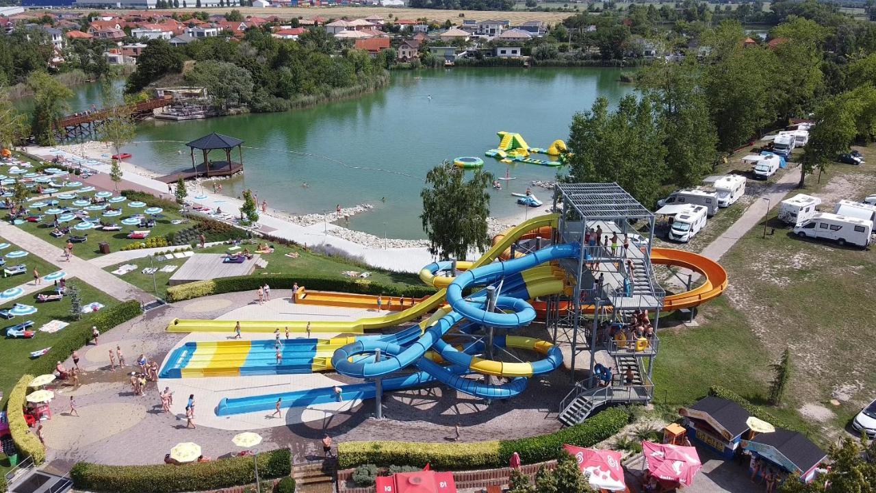Ferienwohnung Rivapark Dunajská Streda Exterior foto