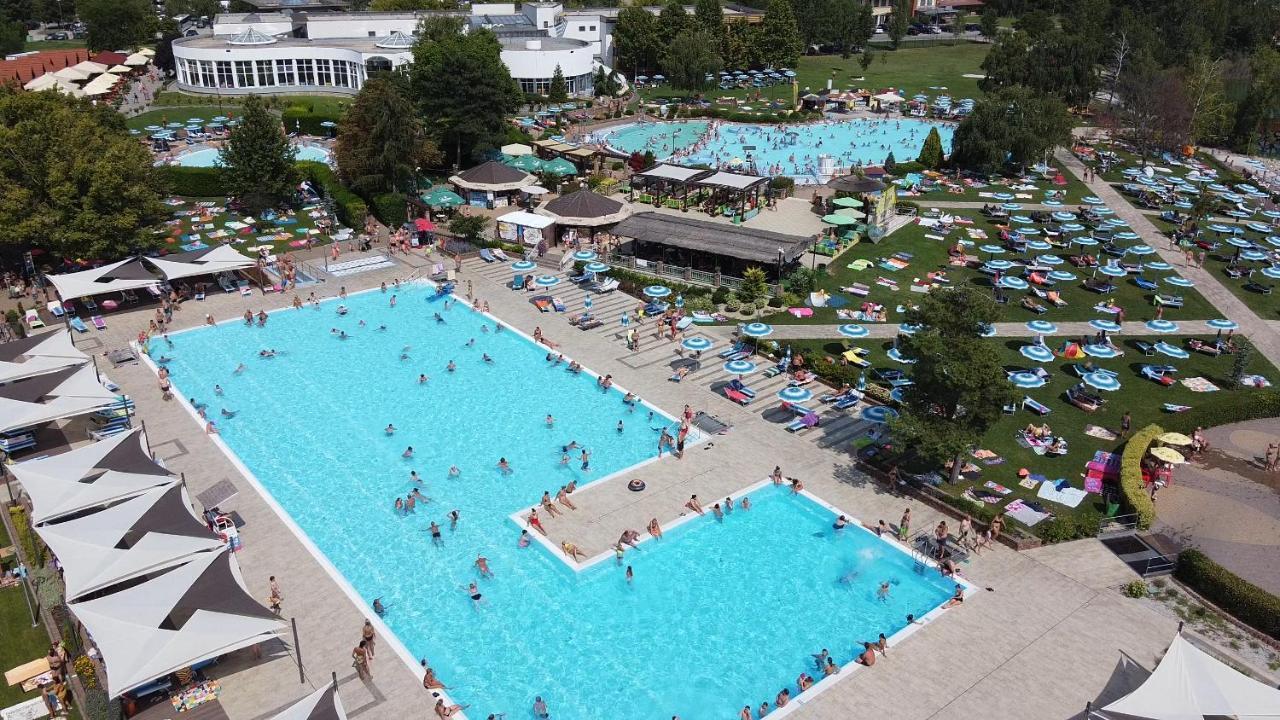Ferienwohnung Rivapark Dunajská Streda Exterior foto